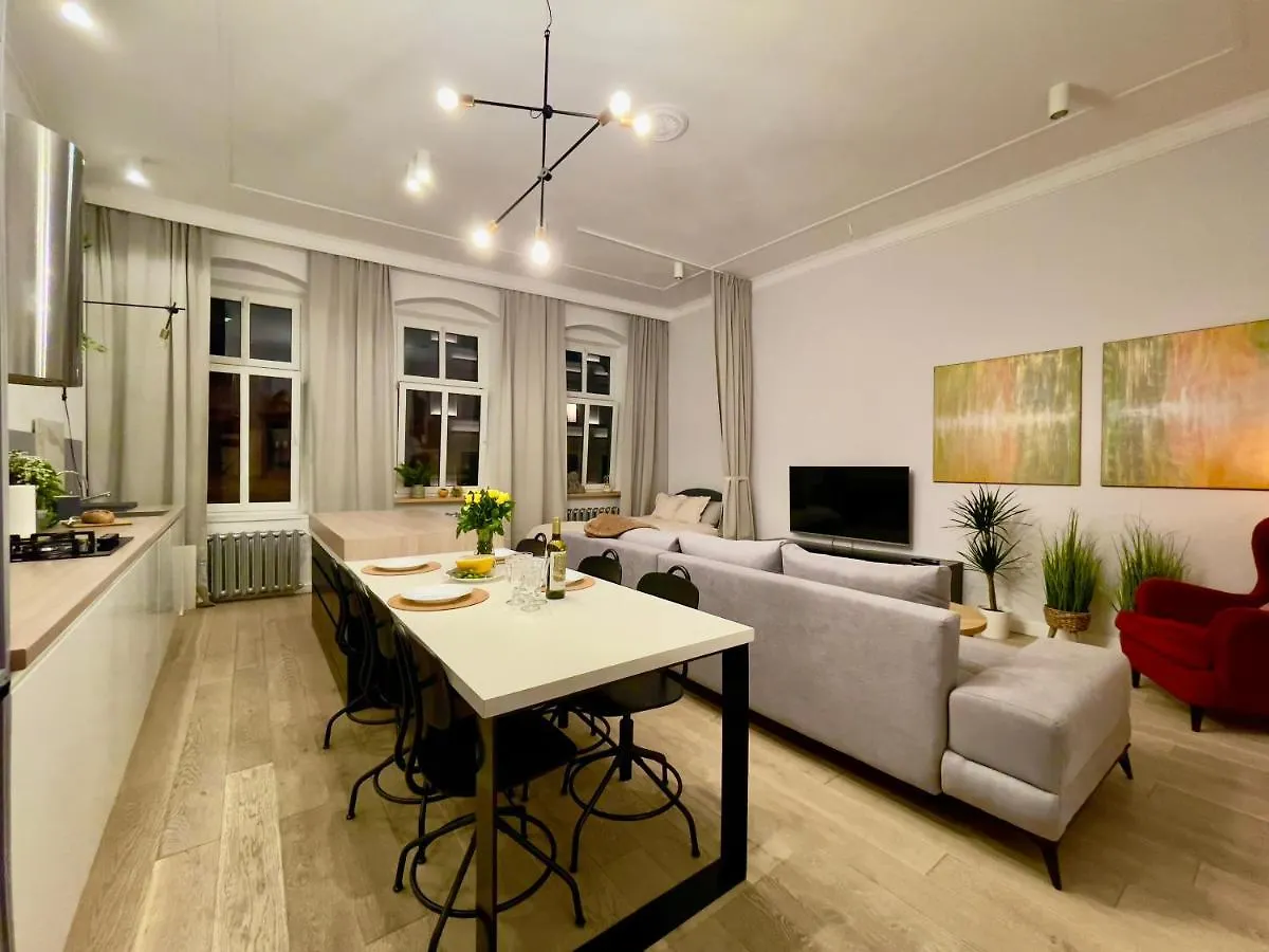 Spacious Apart In The Center- Main Square 300M Wroclaw