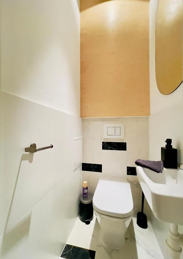 Spacious Apart In The Center- Main Square 300M Wroclaw